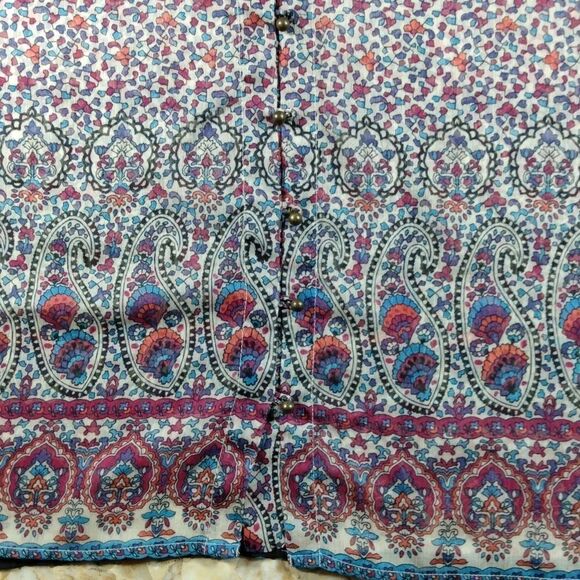 Bohemian Floral Paisley Printed Oversize Sheer Blouse Size Medium - Picture 4 of 9